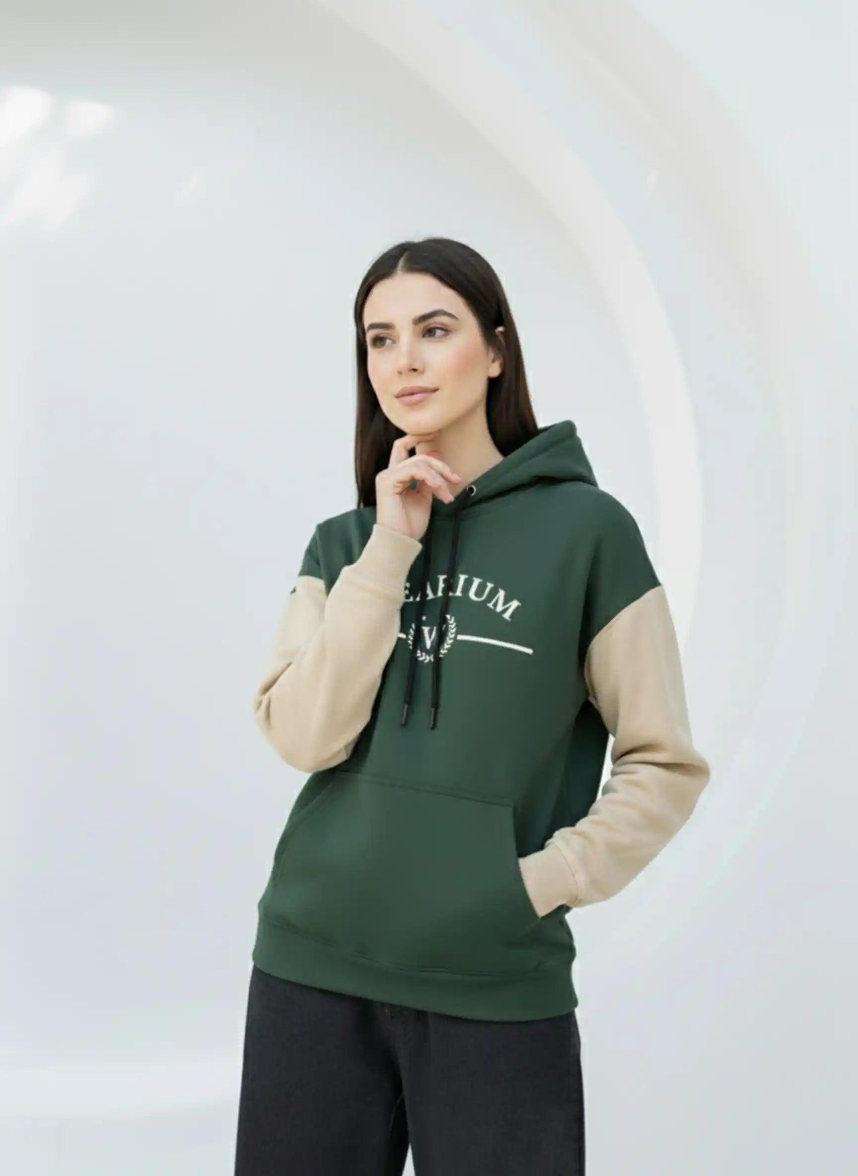 Women's Hoodies & Sweatshirts