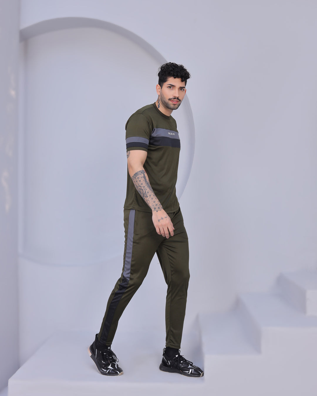Casual Dri-fit Tracksuit for Summer - Wearium
