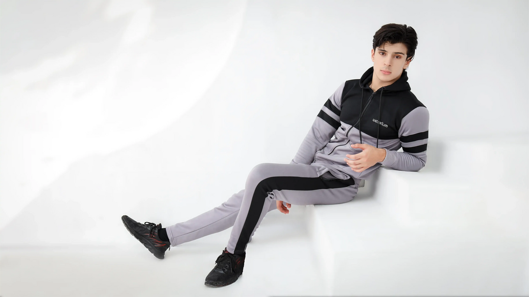 Hoodie tracksuit in grey