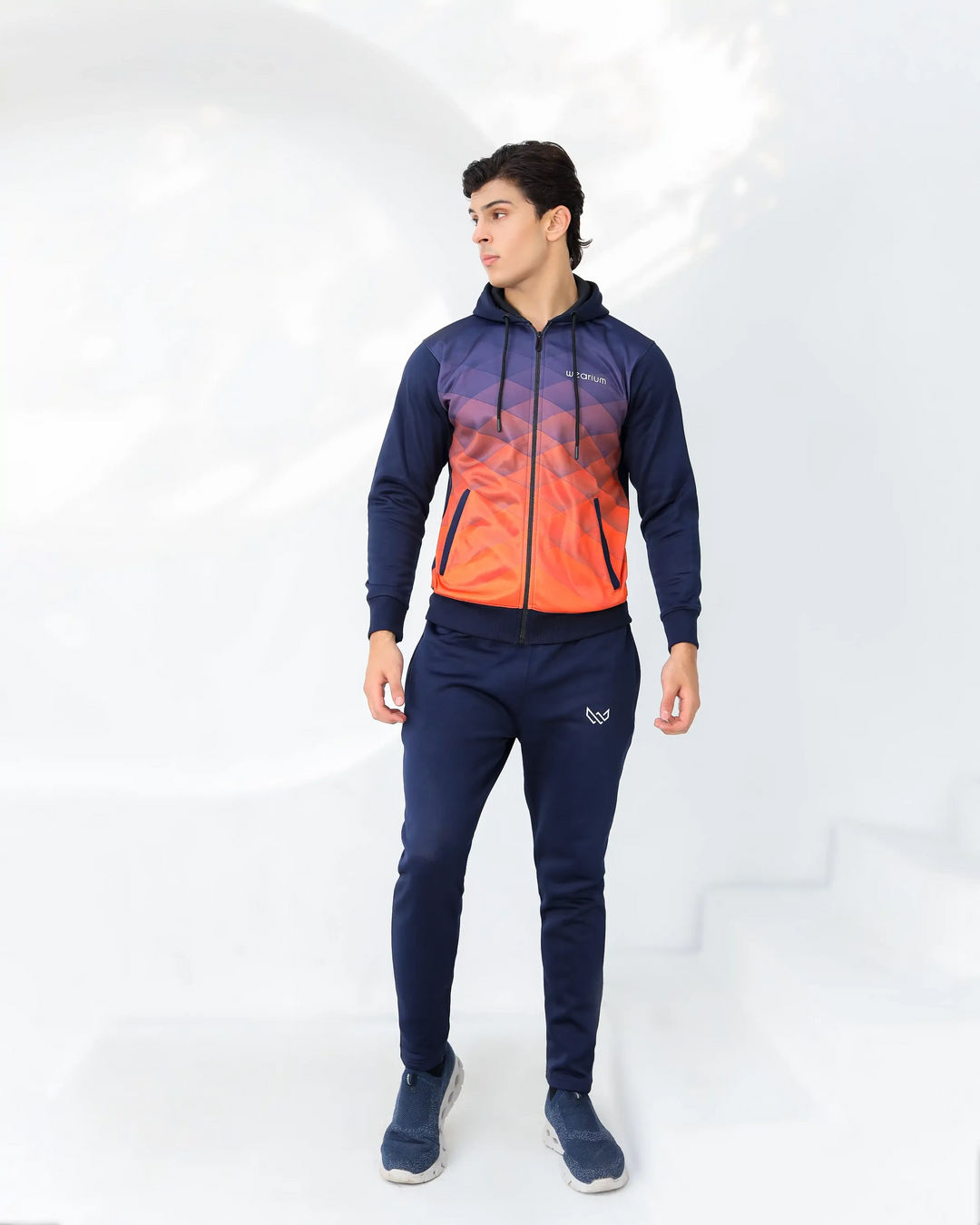 Men's bold tracksuit for winter
