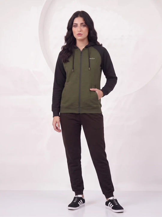 W - Core Contrast Premium Cotton – Olive Green & Black