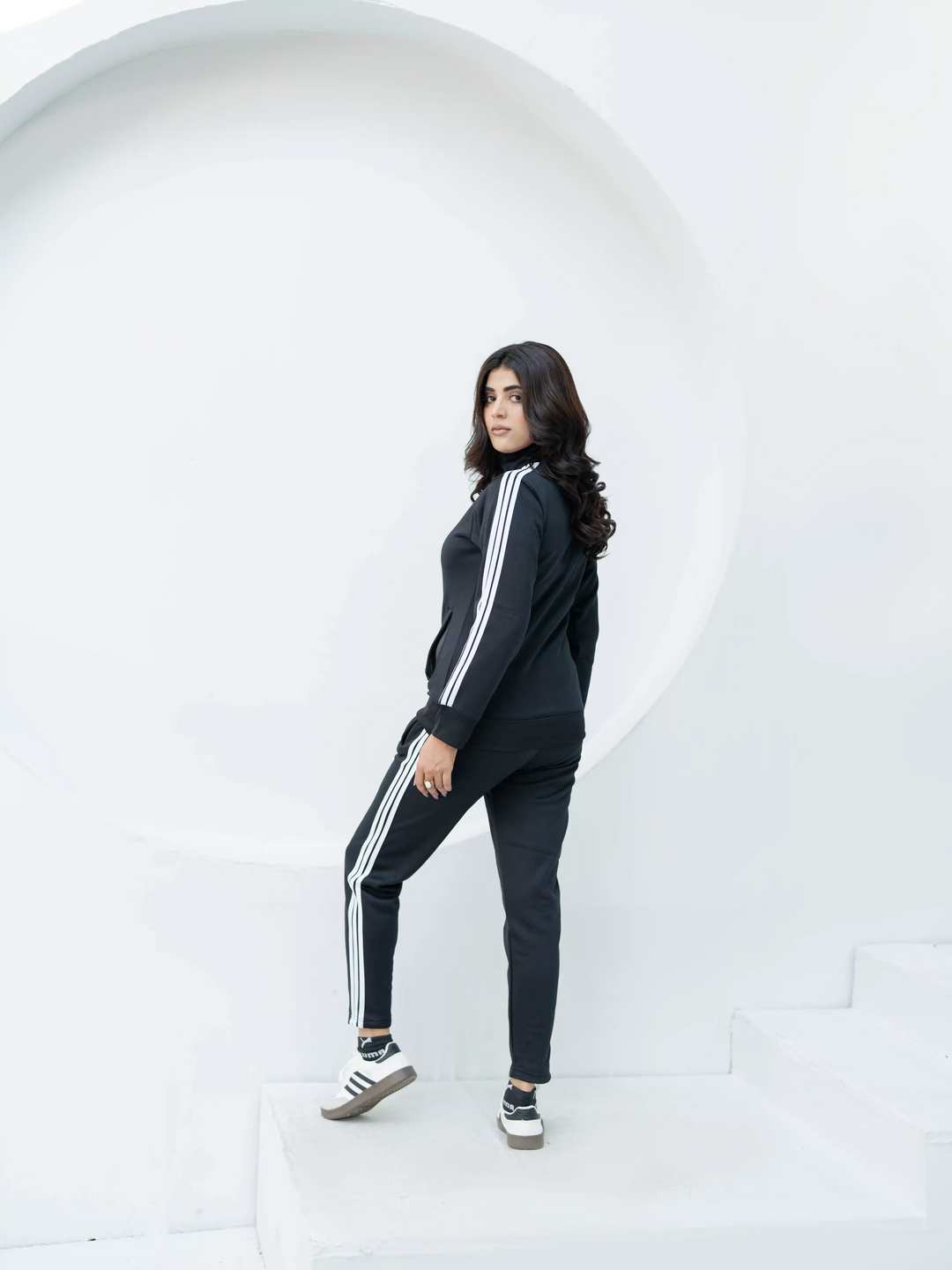 Black Tri Liner - Winter Tracksuit