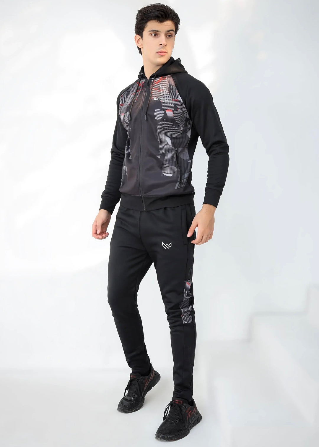 Phantom line winter tracksuit
