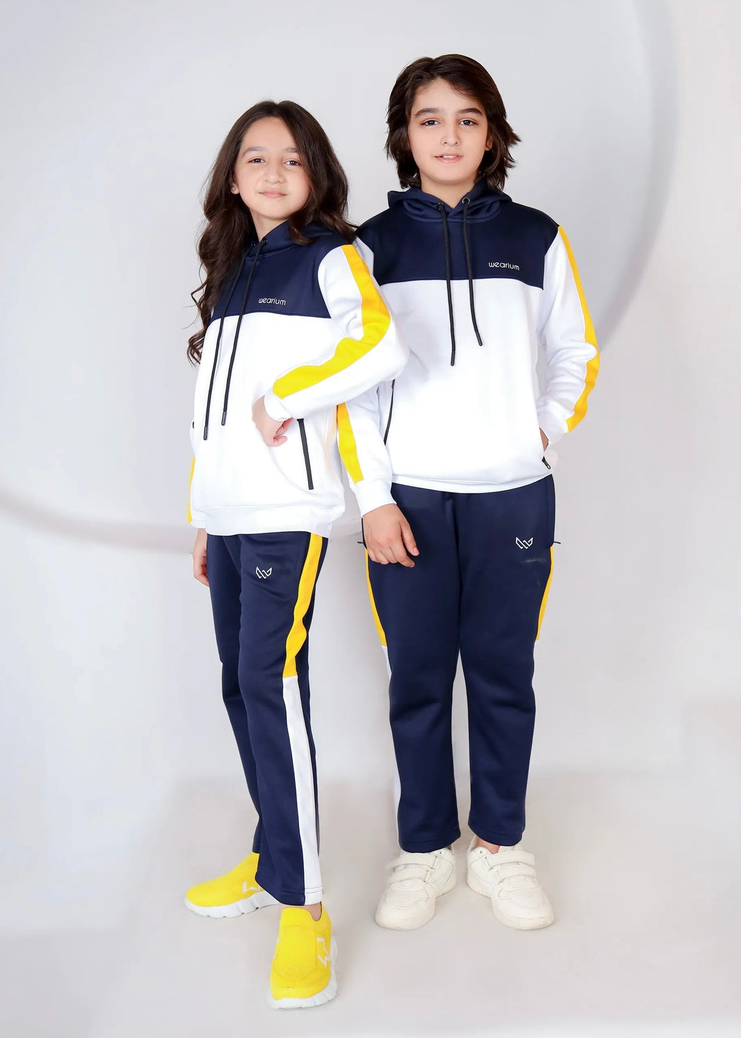 Multi-color hoodie tracksuit for kids