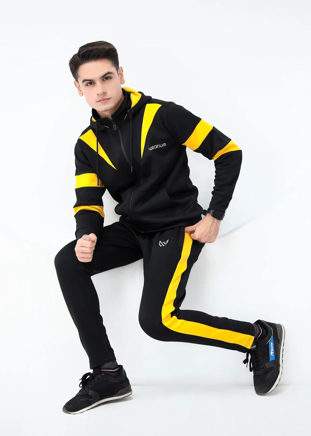 Black and yellow hoodie twinset