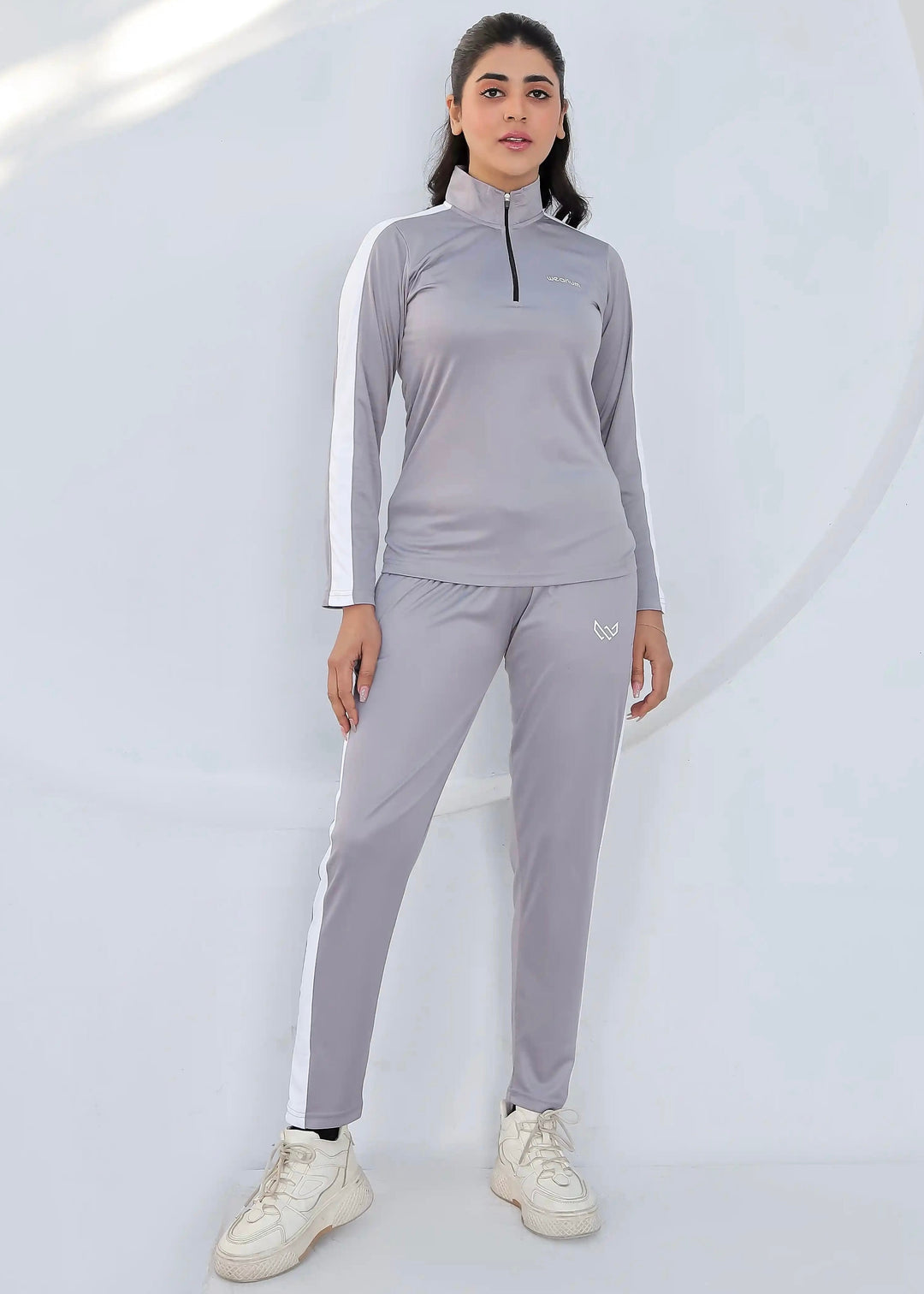 Silver Sport Women's Dri-Fit Tracksuit for Summer Wearium