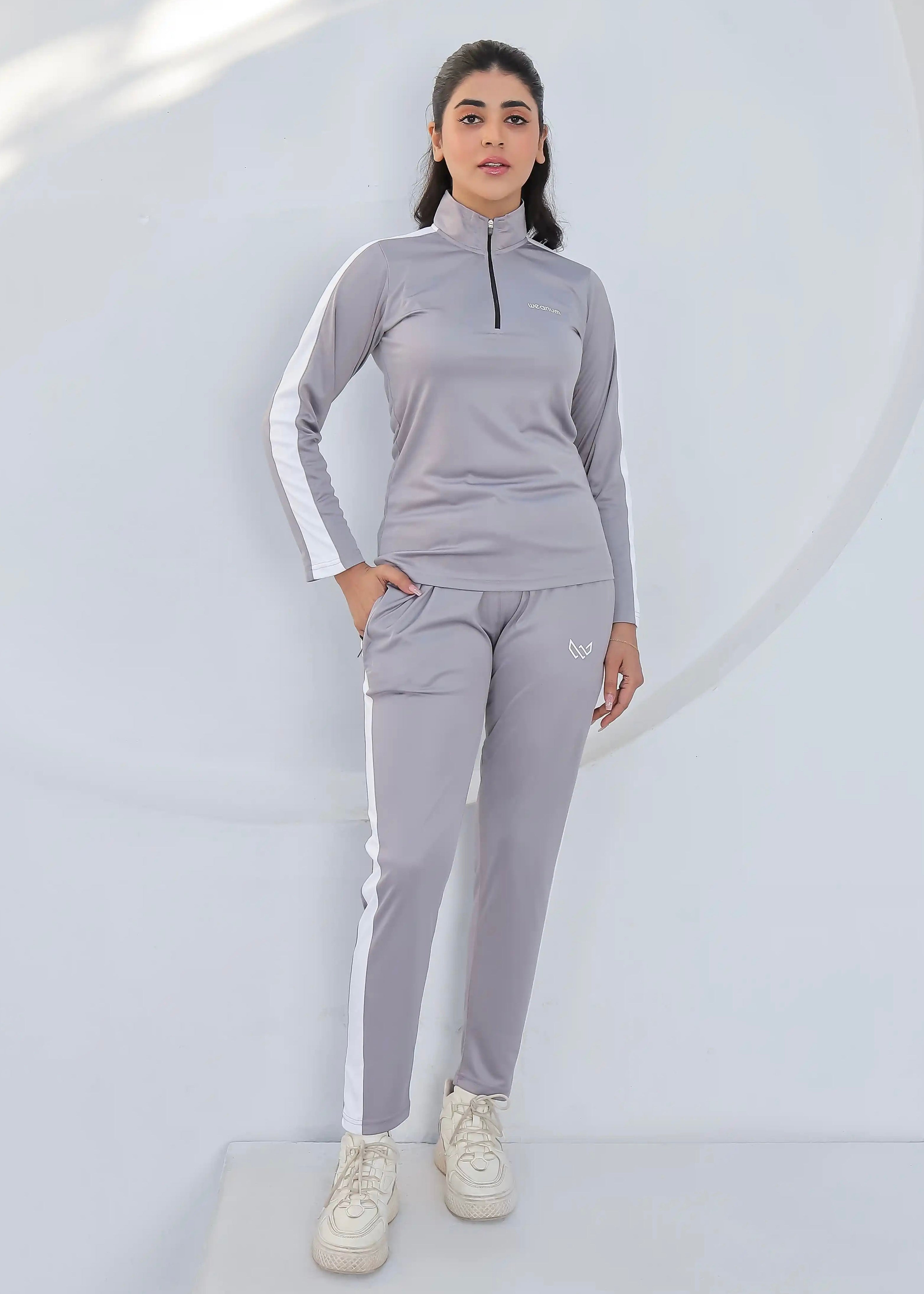 dri fit tracksuit womens