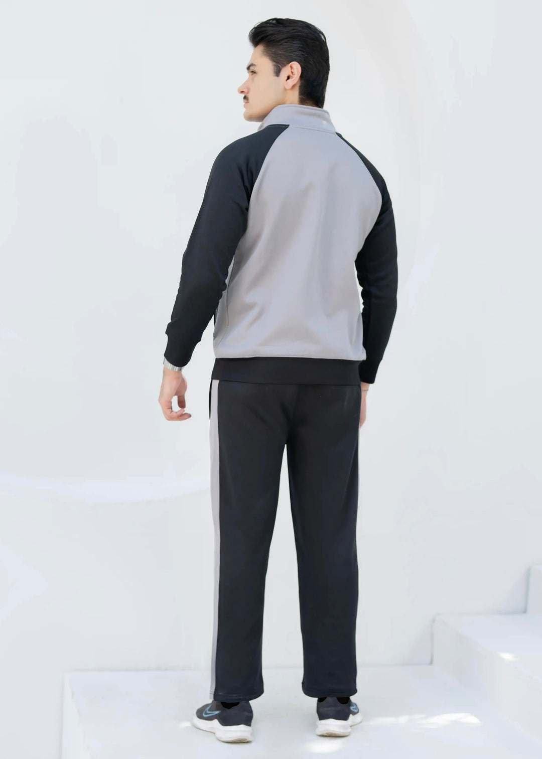 Tech-Fit Winter - Grey/Black Tracksuit