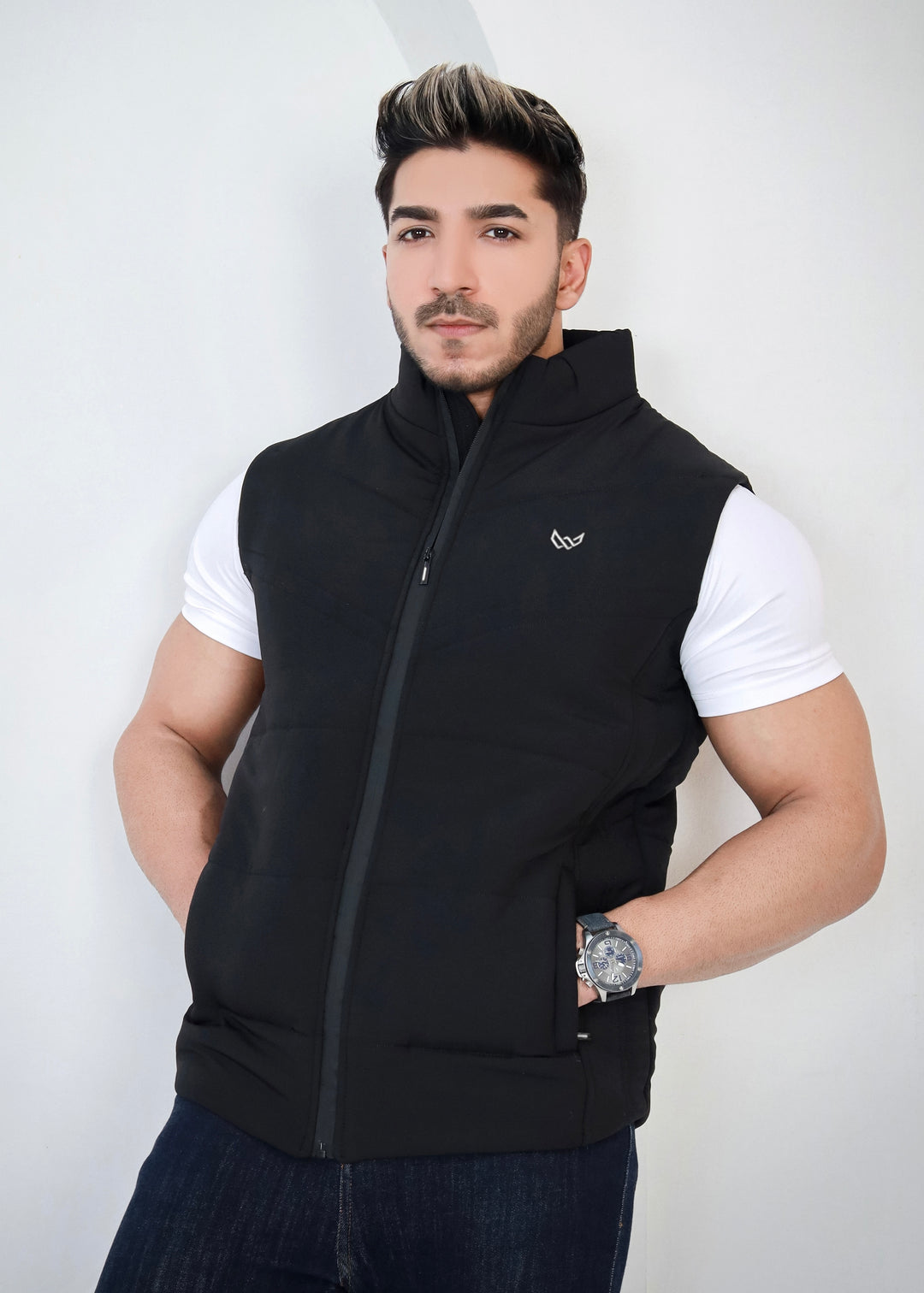 Black Sleeveless Puffer Jacket for Men Stylish Warm Winter