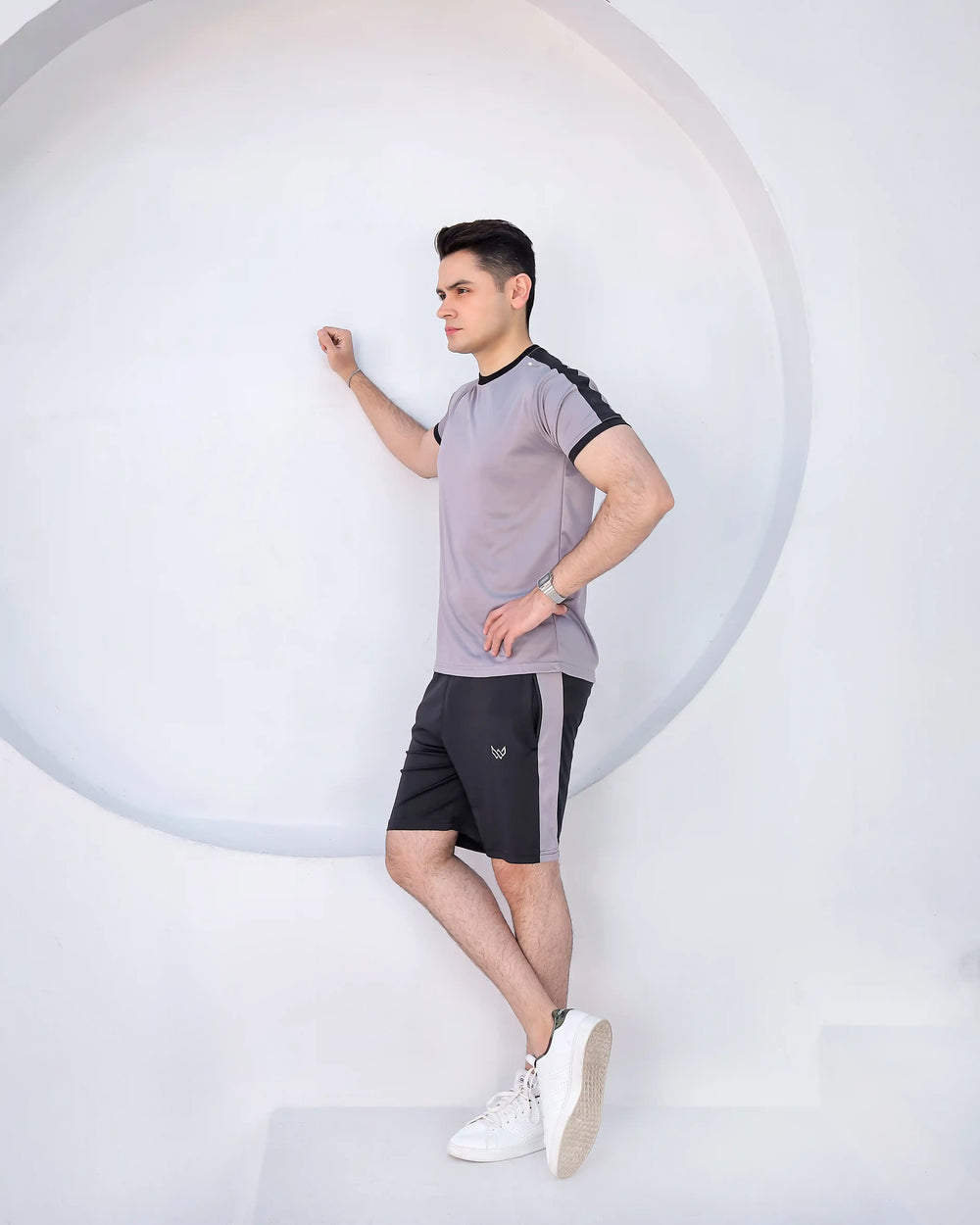 Most Wanted - Tee & Shorts