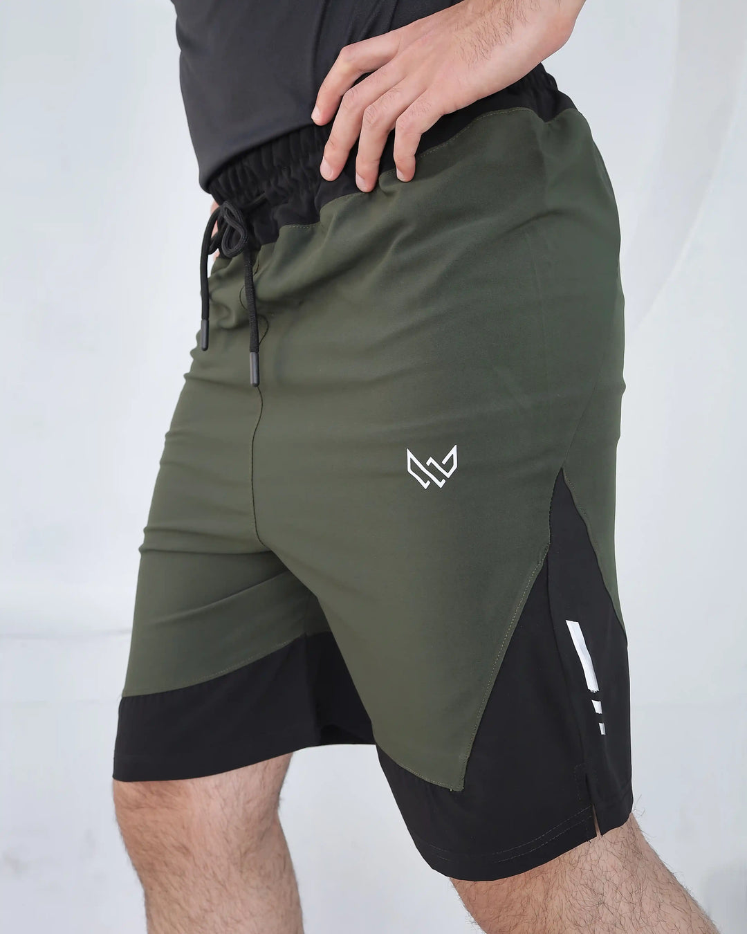 Agility Shorts - Olive/Black